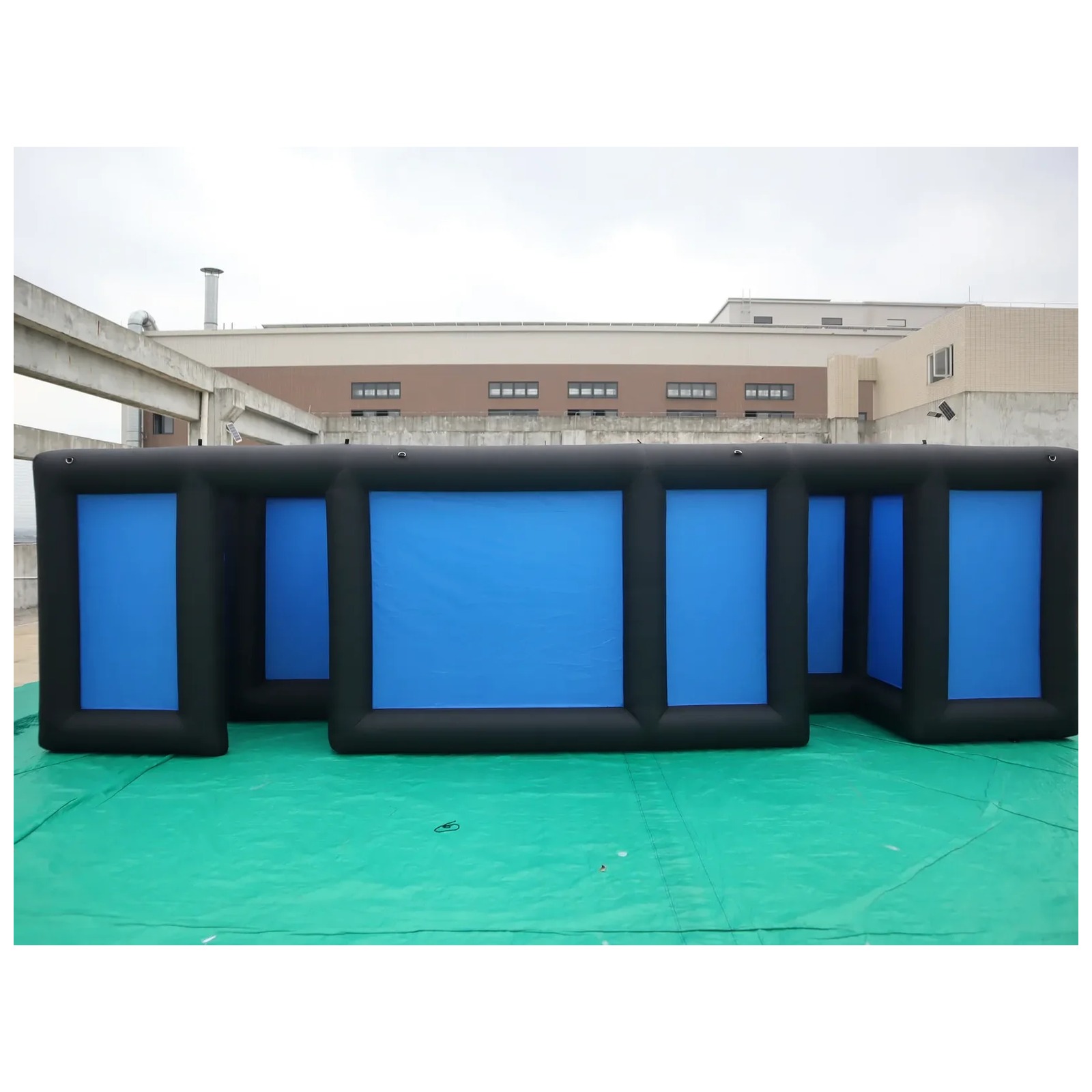 Mê cung bơm hơi lớn màu đen xa - đánh giá và giá Kids Outdoor Venues